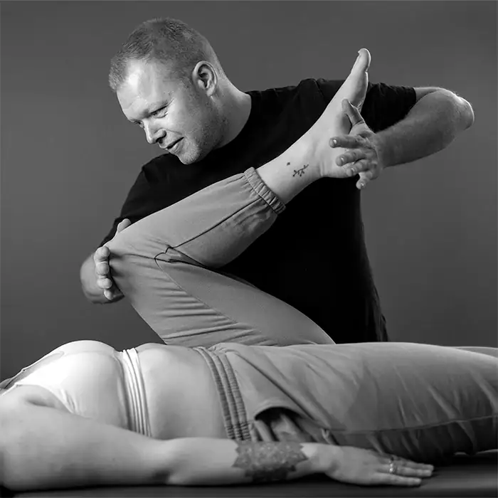 Behandling af knæsmerter og ondt i knæet.